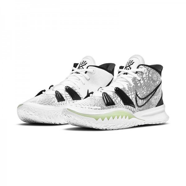 NIKE KYRIE 7 ''Brooklyn Beats''